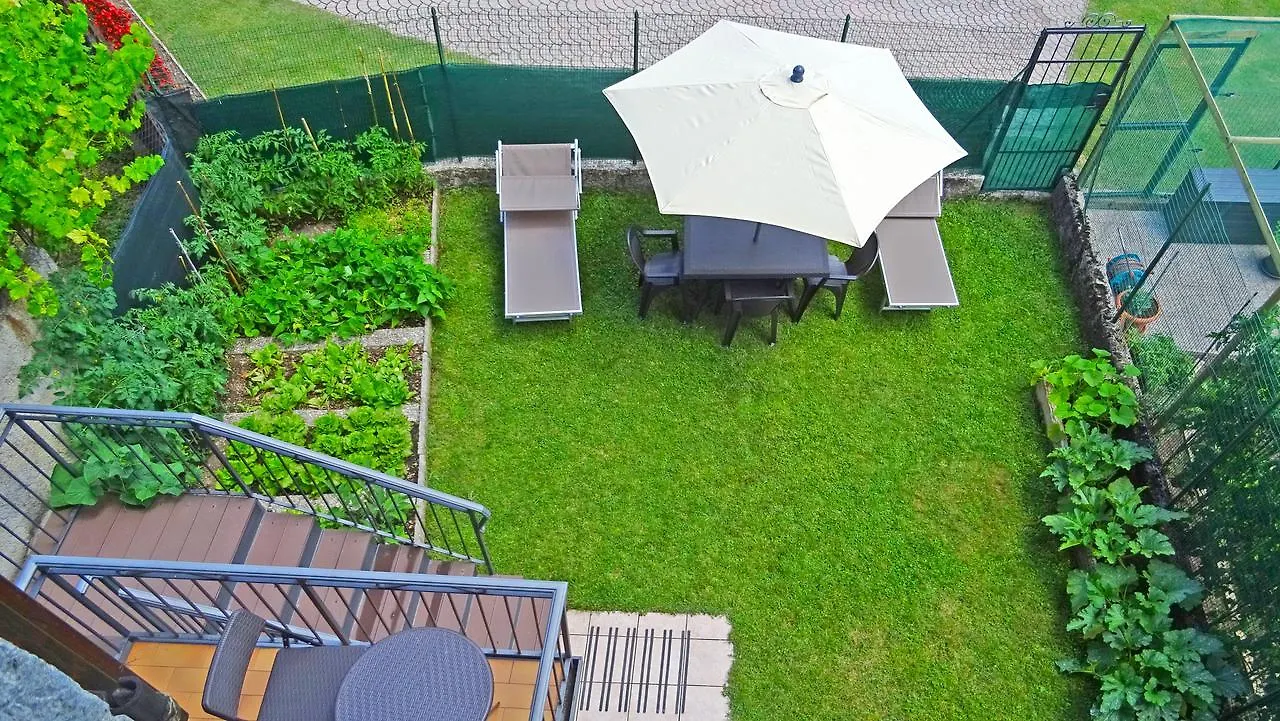 Villa Casa Del Borgo Pregasio Garden And View By Gardadomusmea Tremosine Ferienhaus
